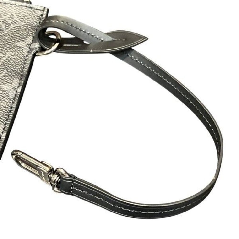 Louis Vuitton Monogram Eclipse Cover Light Attach… - image 8